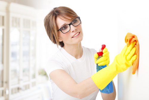 Careful removal of furniture and household items in Belgravia