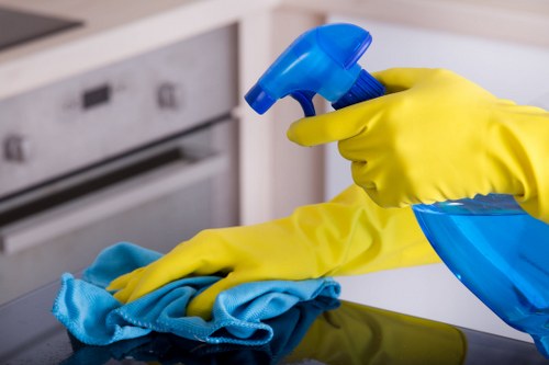 Detailed bathroom cleaning in a Belgravia move out service